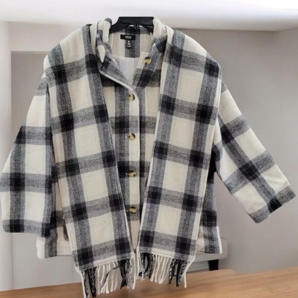 AQUA Scarf Collar Coat Black /White - Picture 2 of 3